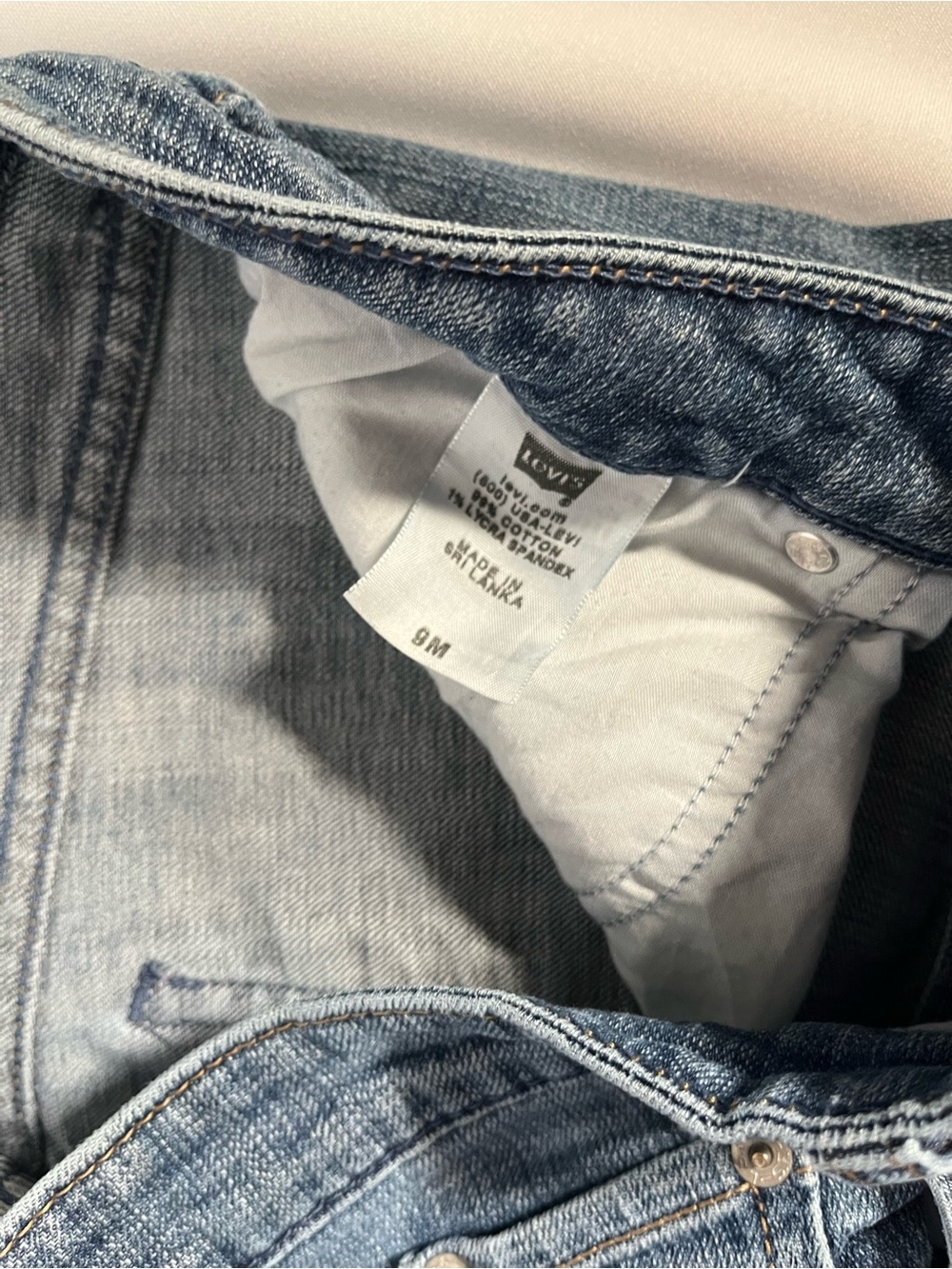 Levi’s 524 Too Superlow Bootcut Jeans Y2K Size 9M - Picture 6 of 6